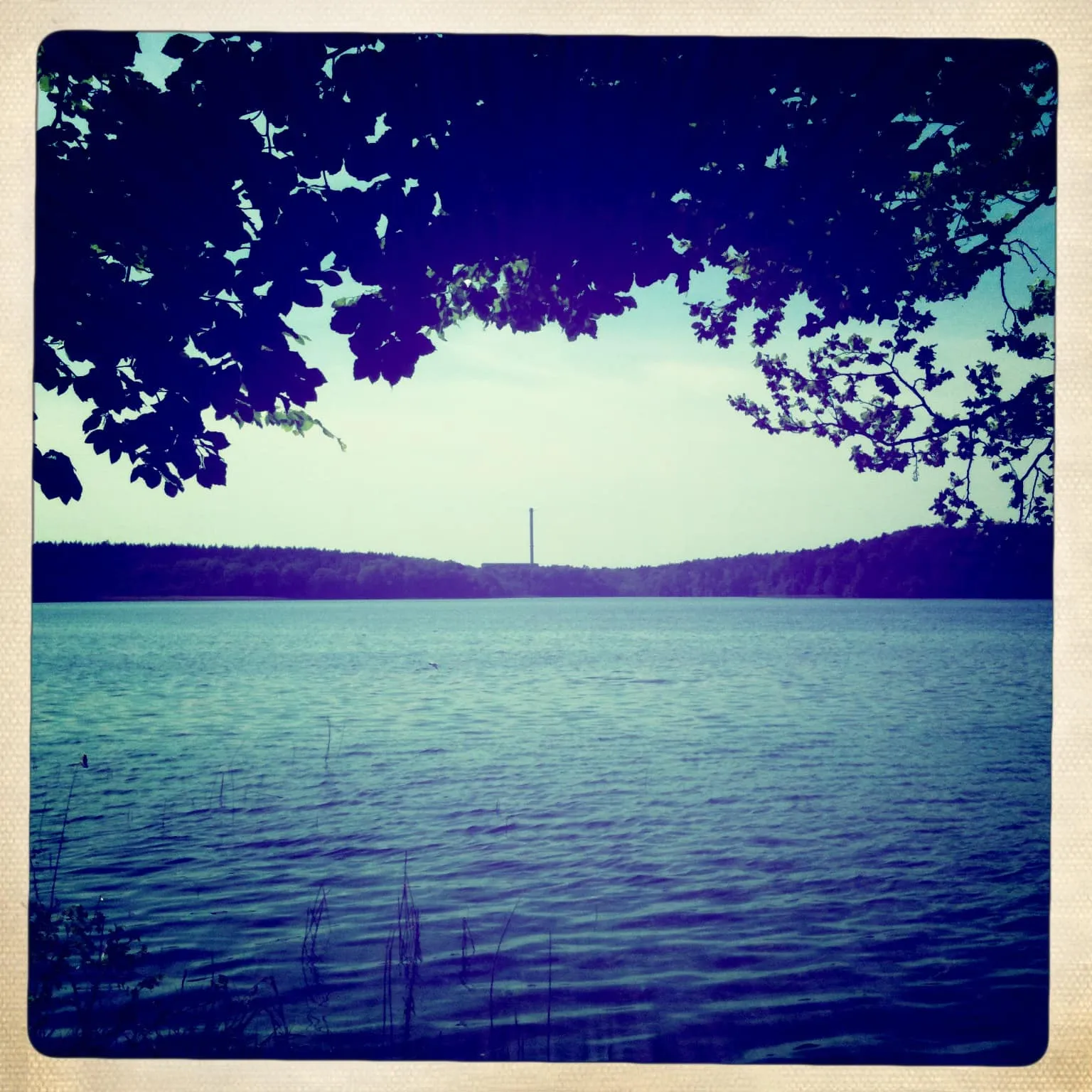 Blick auf das Kernkraftwerk Rheinsberg