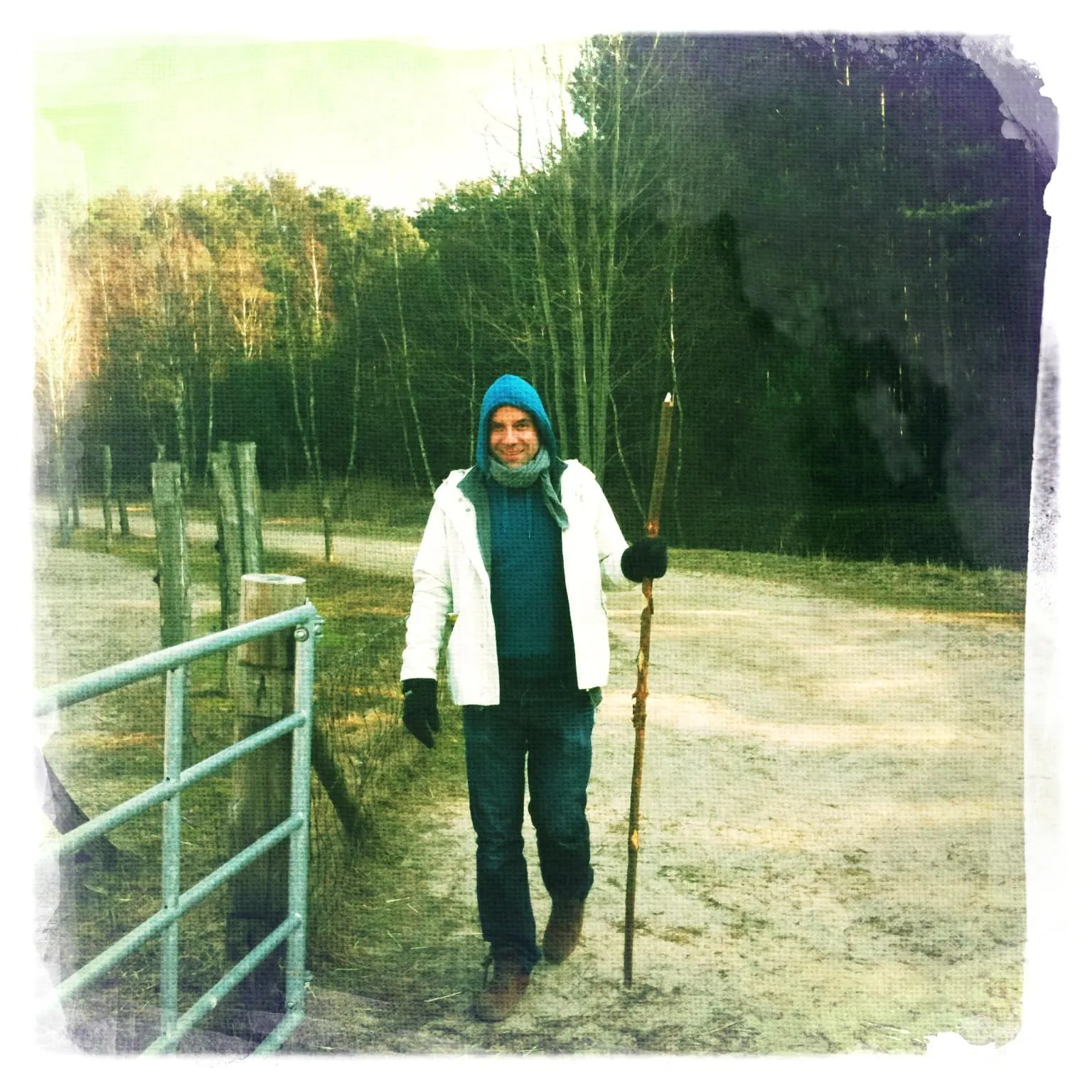 Mann der wie Noah aussieht im Wildpark Schorfheide